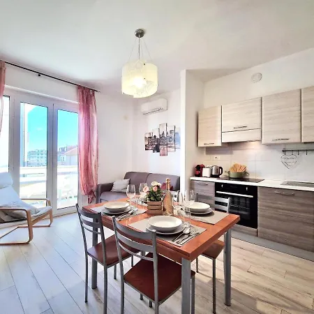 Apartament Panorama Sul Mare By Wehostyou Wifi Clima Parcheggio